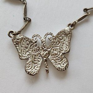 1928 Classic Butterfly Necklace